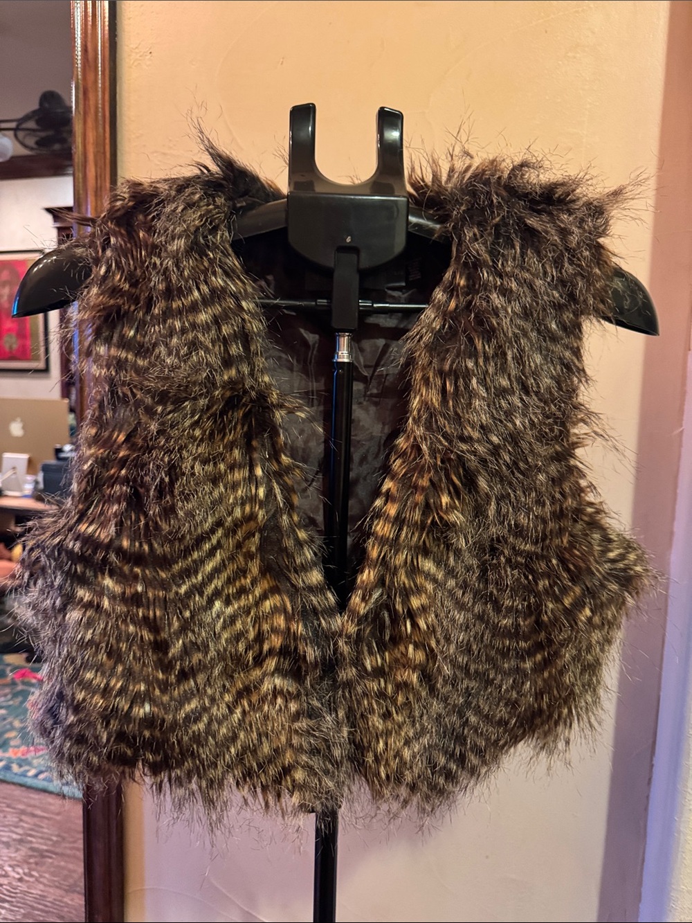 Costa Blanca Brown Faux Fur Cropped Vest